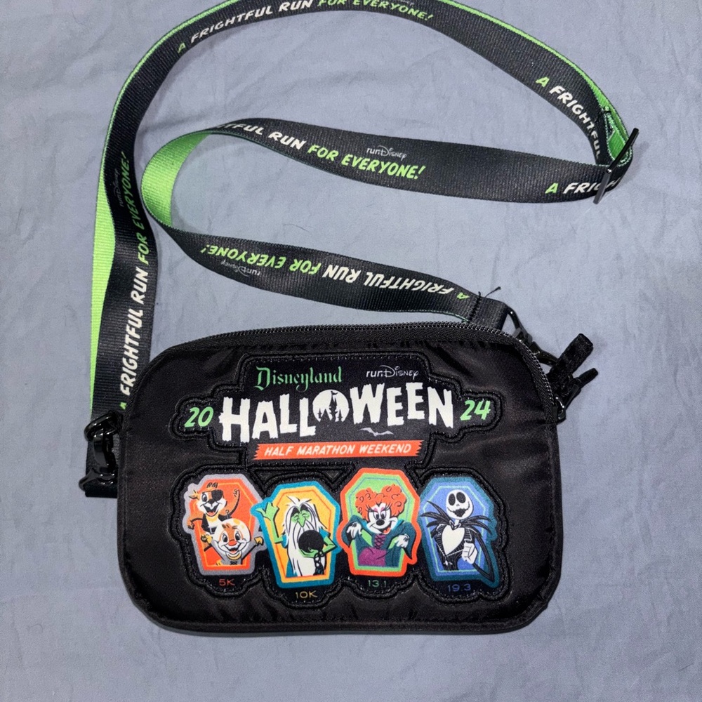 Disneyland LUG Black and Green Halloween Half Marathon Weekend Bag 2024